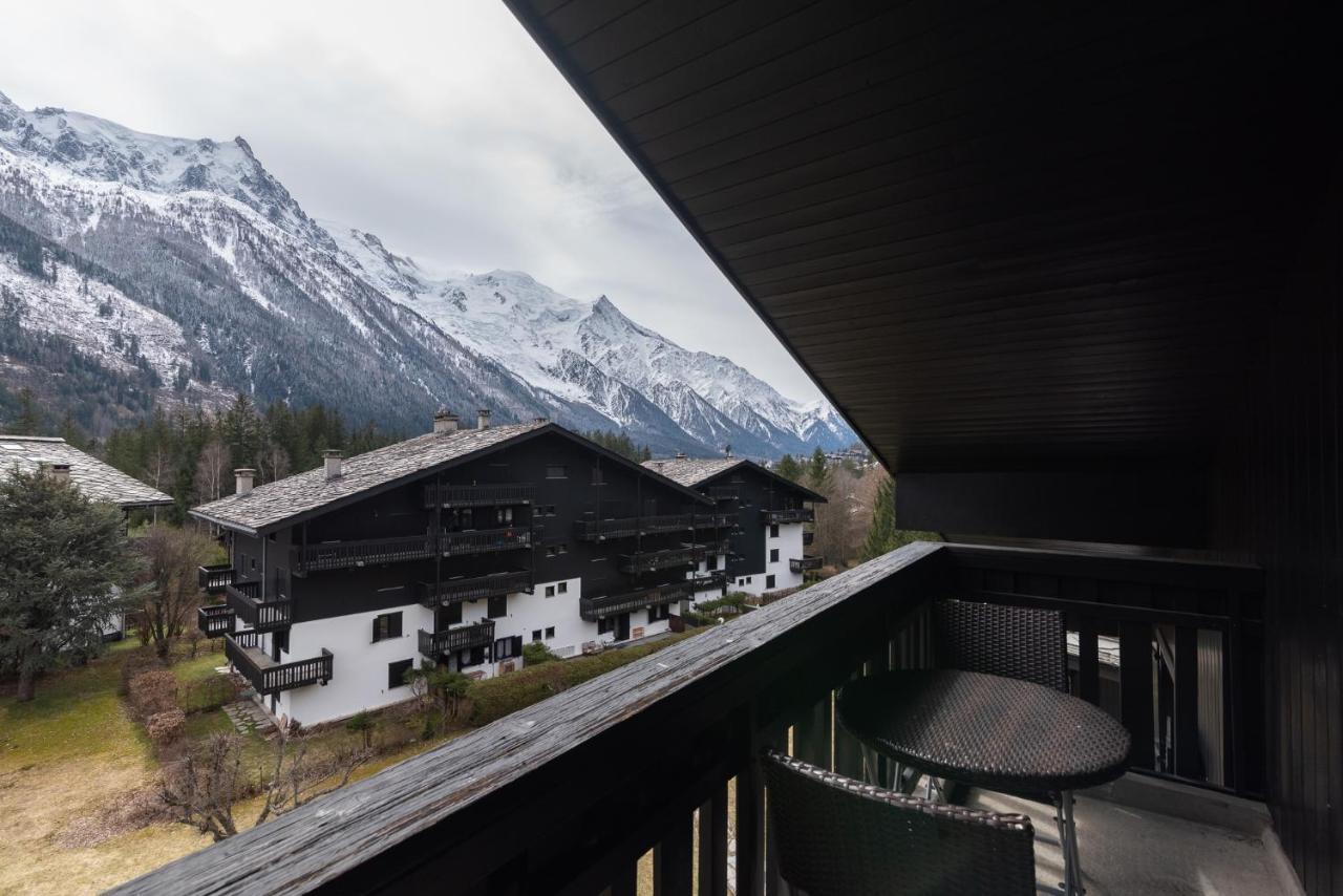 Apartment Les Drus - Alpes Travel - Chamonix - Sleeps 6 Exteriör bild
