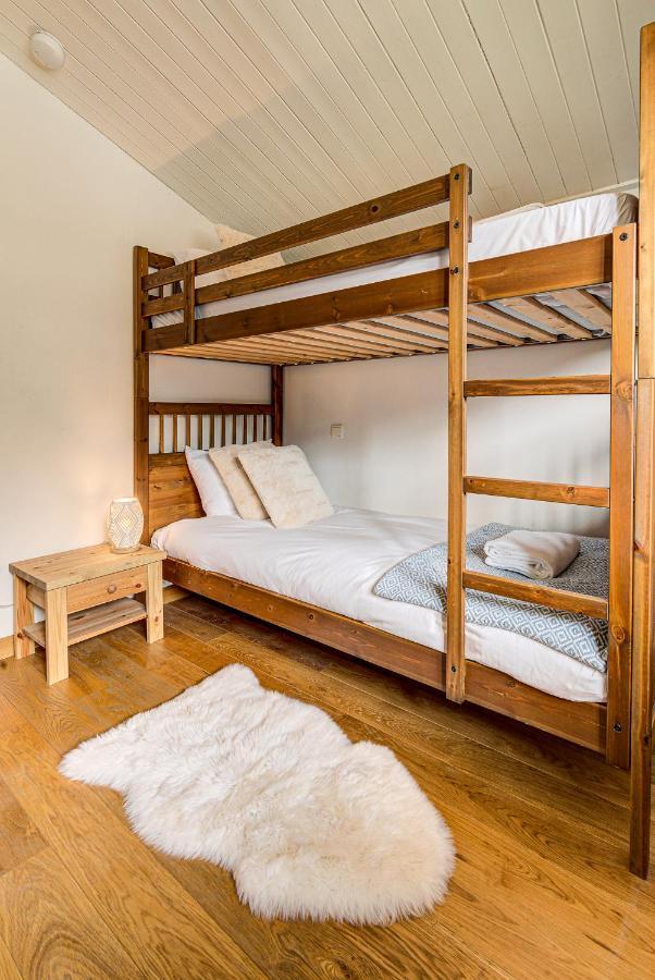 Apartment Les Drus - Alpes Travel - Chamonix - Sleeps 6 Exteriör bild
